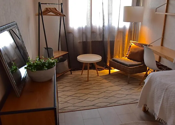 La Croisee Des Chemins