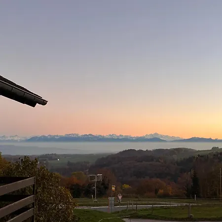 홈스테이 La Croisee Des Chemins *